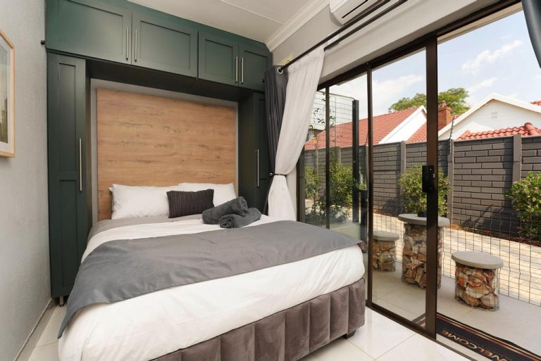 AvA Guest House - Luxury Queen Room Bathroom (Room4)