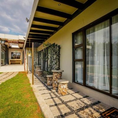 AvA Guest House - Quellerina, Randburg - Accommodation for business travellers and wedding parties.